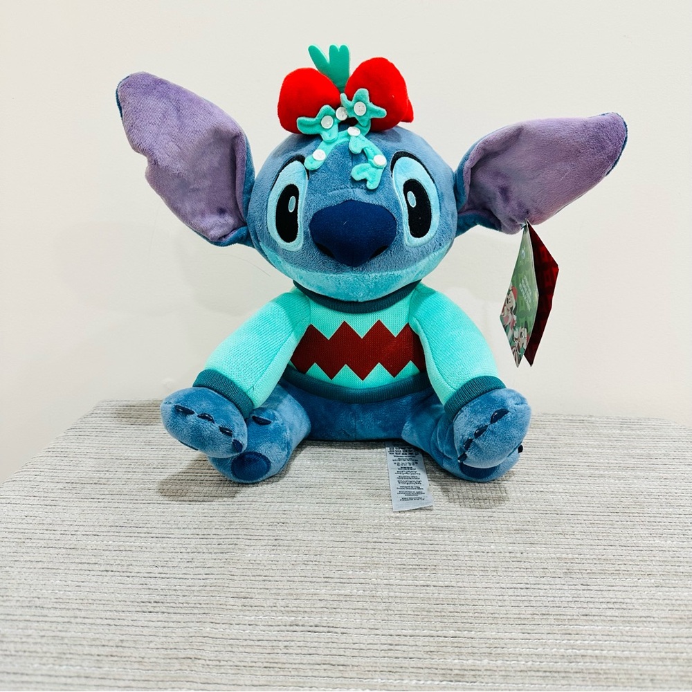 Disney Store STITCH Holiday Christmas Plush (Lilo & Stitch) Medium 14'' NEW +TAG
